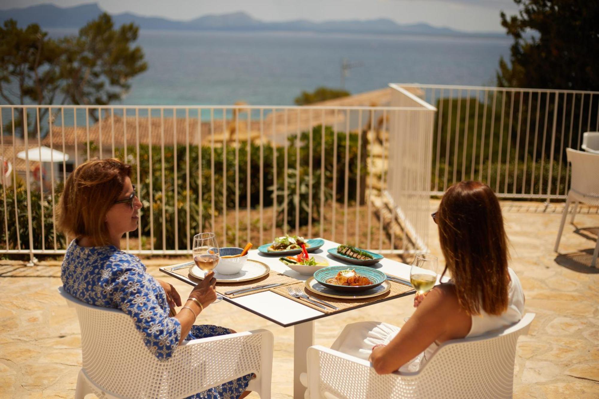 Inmood Aucanada 4 Sup Port de Alcudia  Luaran gambar