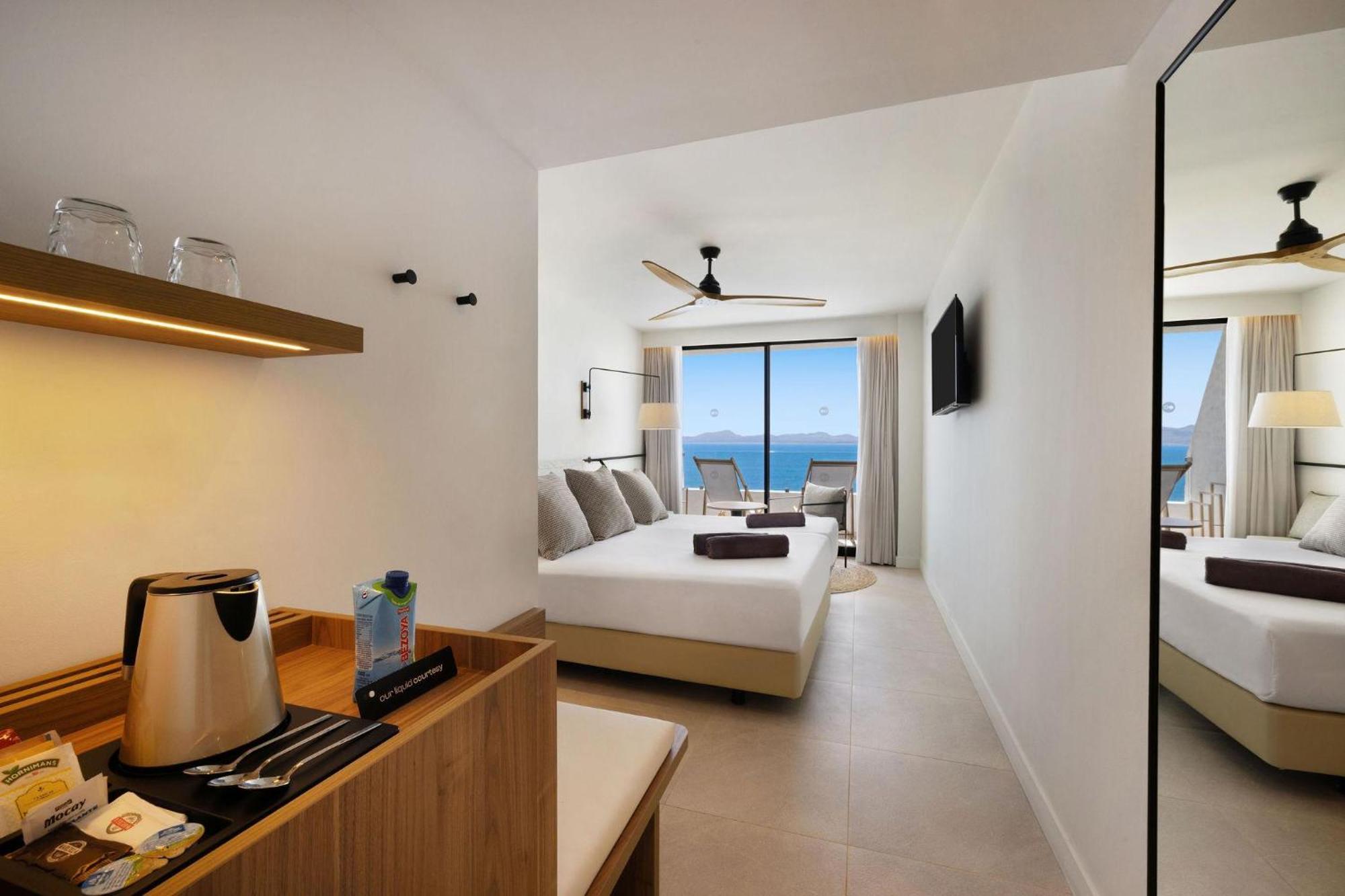 Inmood Aucanada 4 Sup Port de Alcudia  Luaran gambar